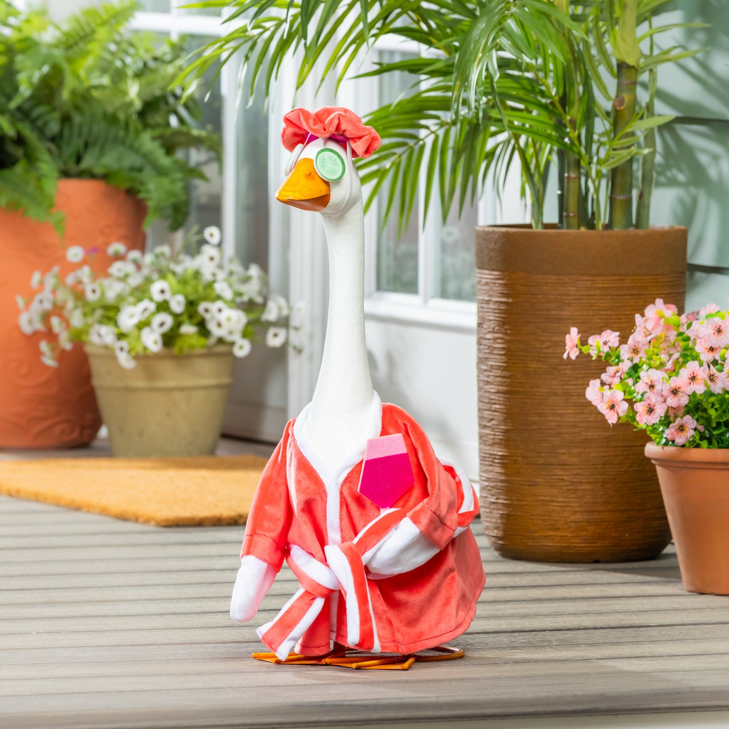 Giddy The Goose, Metal Porch Statue, 21"H
