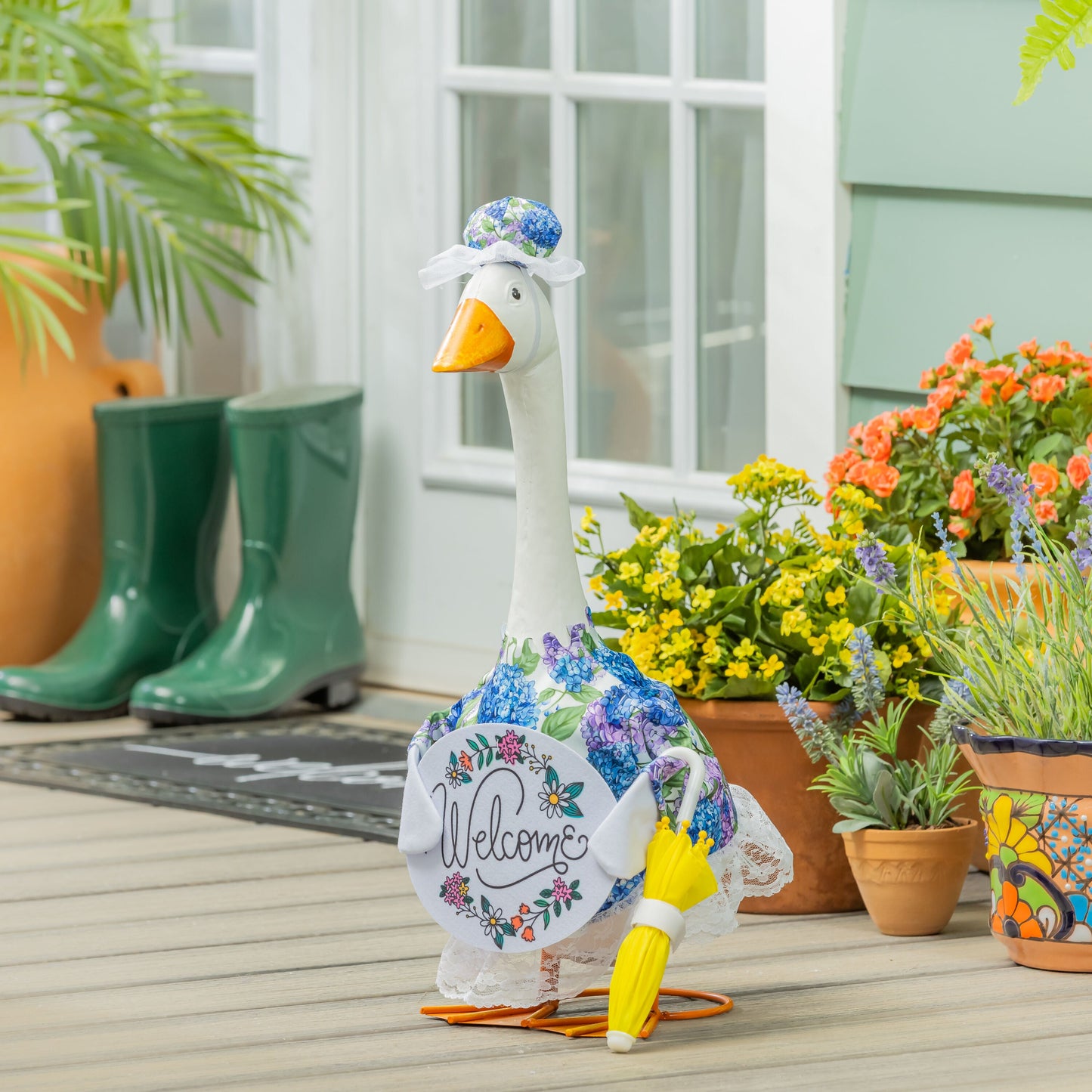 Giddy the Goose Outfit, Hydrangea Happiness
