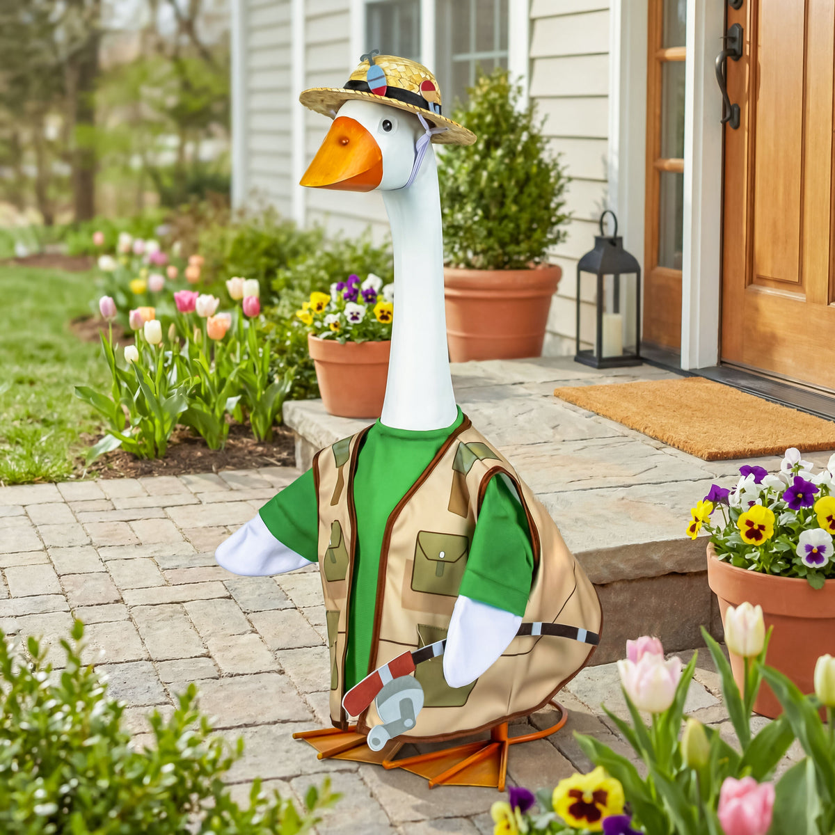 Giddy the Goose Outfit Program, Mix & Match
