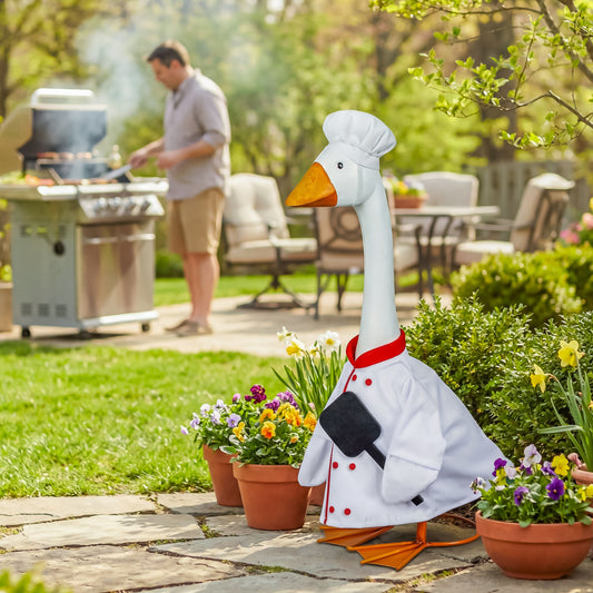 Giddy the Goose Outfit, Chef